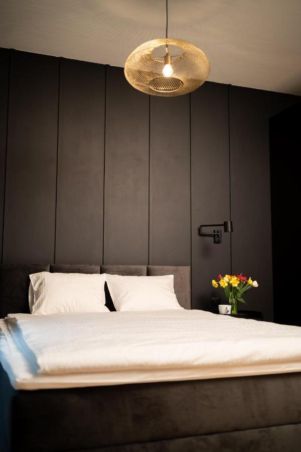 Apartament No1 Wyszynskiego Wrocław Kültér fotó