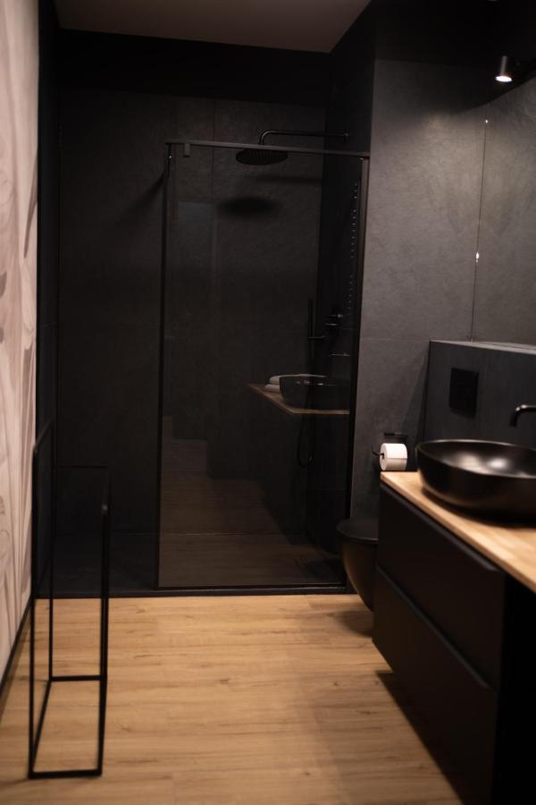 Apartament No1 Wyszynskiego Wrocław Kültér fotó